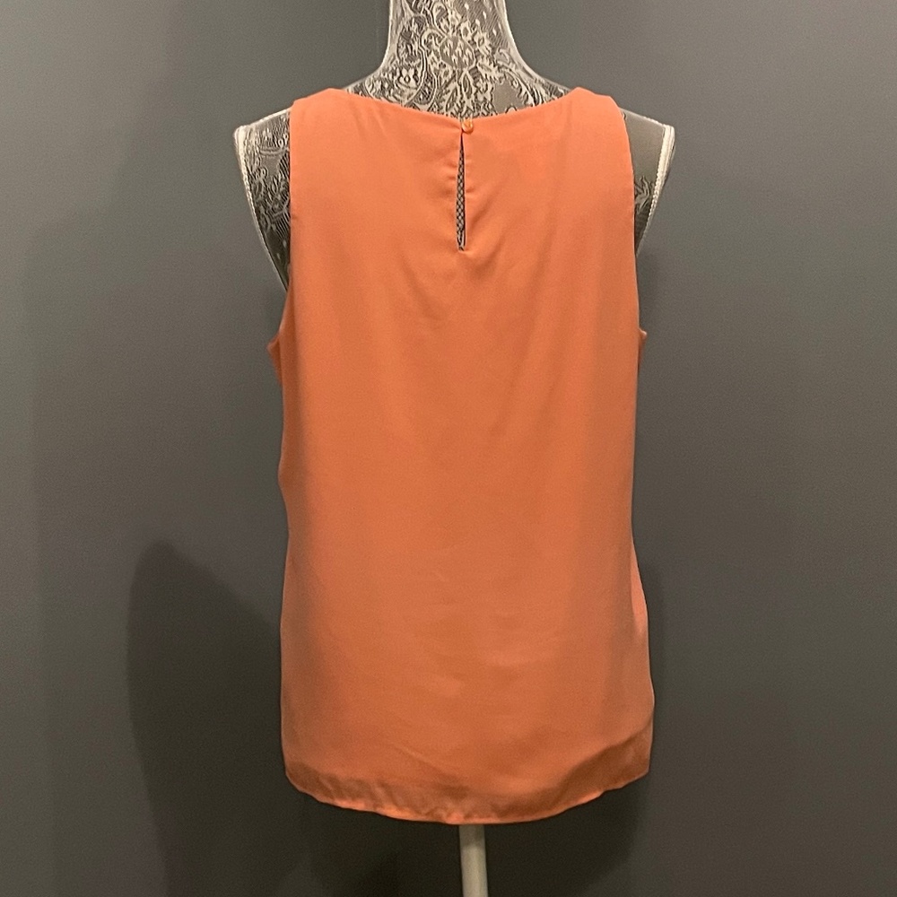 Peach Simply Styled Shell - Picture 4 of 5